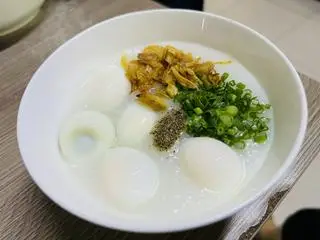 Hình ảnh Cháo Trứng Cút (5 cái)