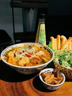 Hình ảnh Combo bún đặc biệt - trà mía