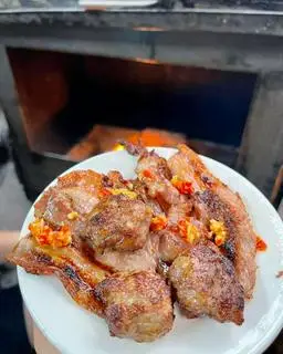Hình ảnh Thêm chả