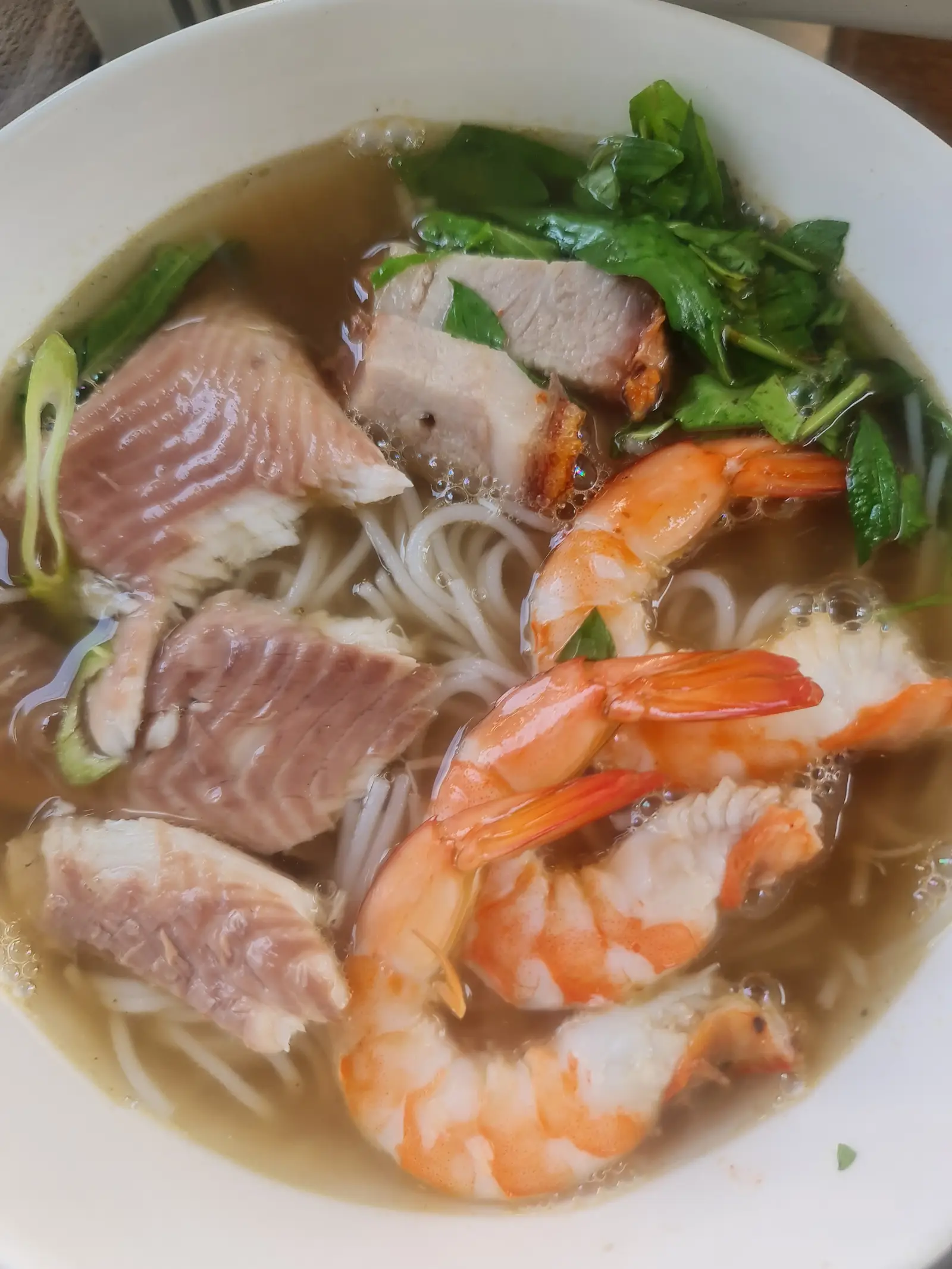 Hình ảnh Tô đầy đủ