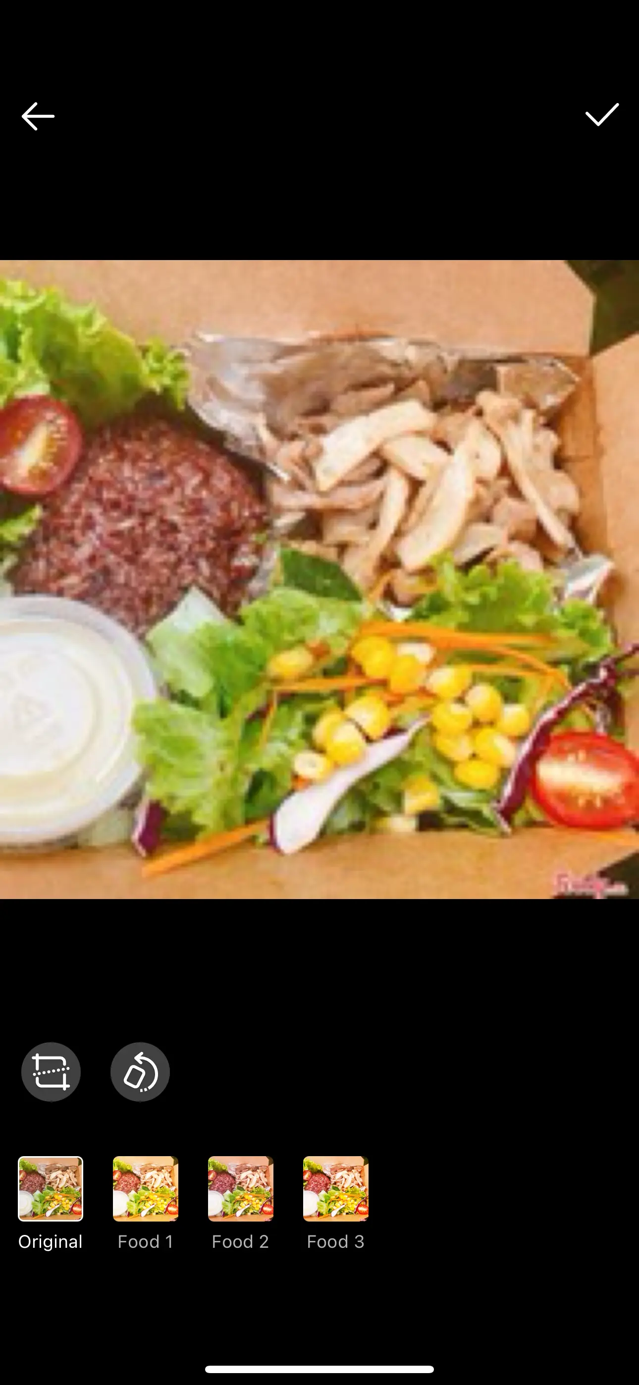 Hình ảnh Cơm gà xào nấm kèm salad