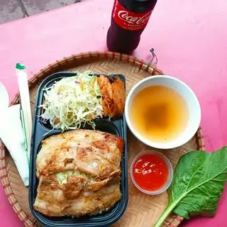 Hình ảnh Cơm thịt nướng + Coca lạnh