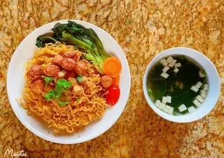 Hình ảnh Mỳ trộn tôm viên