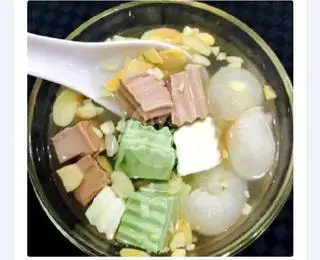 Hình ảnh Chè khúc bạch