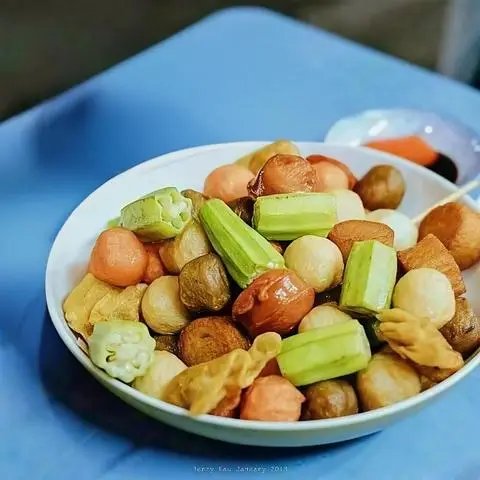 Hình ảnh Combo Bạn Thân (2 người) + Kèm 1 Phần Nước Tự Chọn