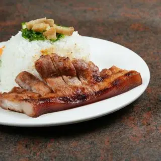 Hình ảnh Cơm ba rọi nướng than