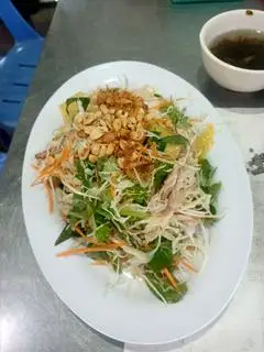 Hình ảnh Gỏi gà nhỏ