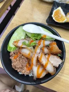 Hình ảnh xôi pate+ thịt xà xíu 