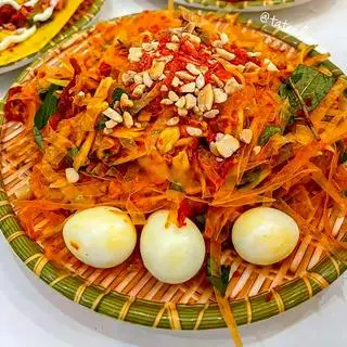Hình ảnh Bánh tráng trộn khô bò 
