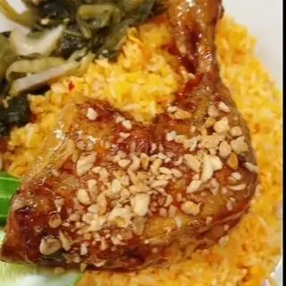 Hình ảnh CƠM ĐÙI GÀ BƠ TỎI