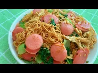 Hình ảnh Mì Xào Xúc Xích