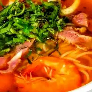 Hình ảnh Bún Thái tôm mực