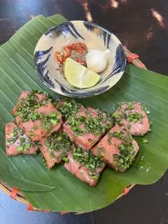 Hình ảnh Nem chua nướng
