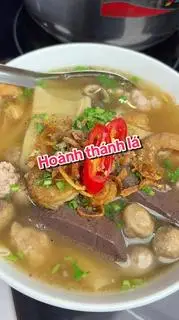 Hình ảnh hoành thánh lá huyết da heo