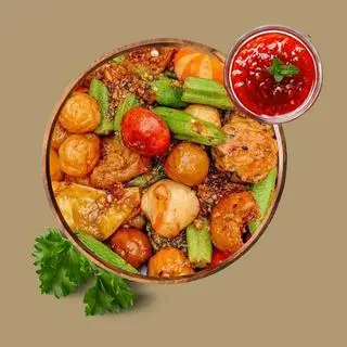 Hình ảnh S | Cá Viên Chiên Bơ Nước Mắm Thập Cẩm | 1 người dùng → áp voucher • còn 59k