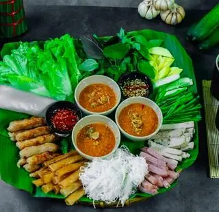 Hình ảnh Combo 3 Nem Nướng Ninh Hòa + 3 cây nem nướng + Nem chua Ninh Hòa ( hoặc Chả lụa ớt sim)