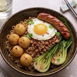 Hình ảnh Mì trộn Indo thập cẩm