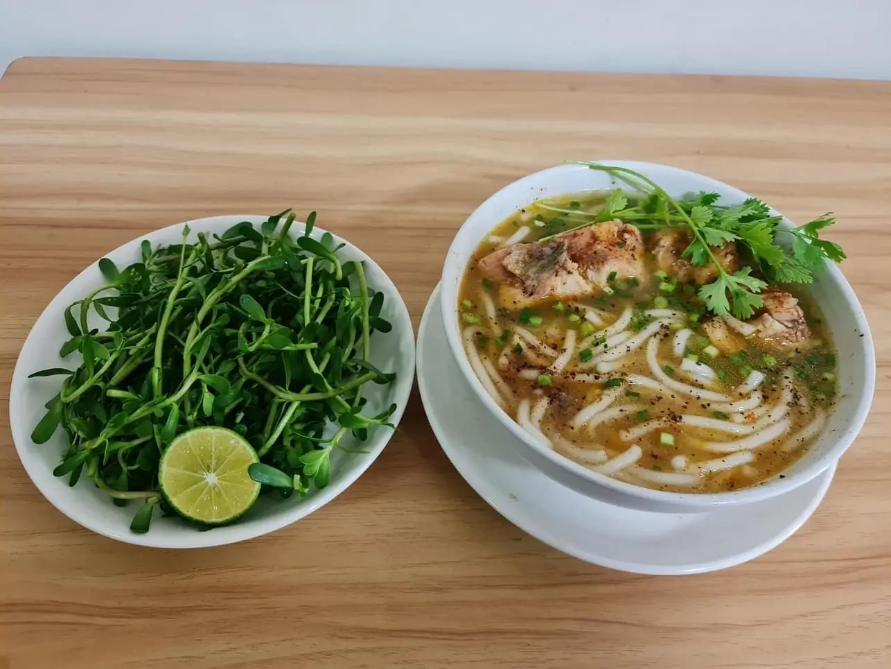 Hình ảnh Bánh canh cá lóc đặc biệt