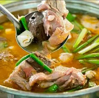 Hình ảnh Lẩu vịt nhỏ ( phù hợp 2-3 người ăn)