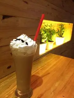 Hình ảnh Cafe Fzeeze (Classic/Hazelnut/Vanilla)