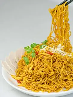 Hình ảnh Mì gà giòn