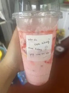 Hình ảnh sữa chua dâu