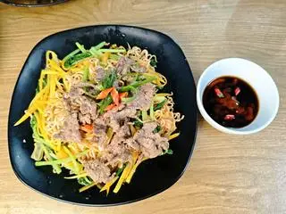 Hình ảnh MÌ XÀO BÒ 