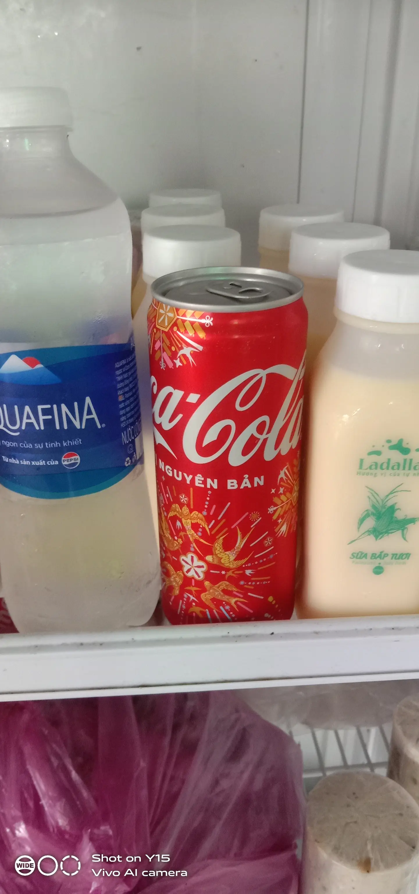 Hình ảnh Coca Cola (ướp lạnh, ko có ly ko đá)