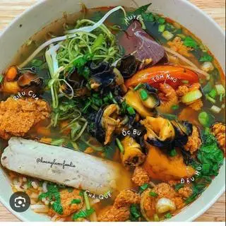 Hình ảnh Bún riêu chả cua ốc