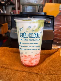 Hình ảnh Matcha latte dâu