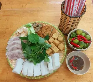 Hình ảnh Bún đậu thập cẩm