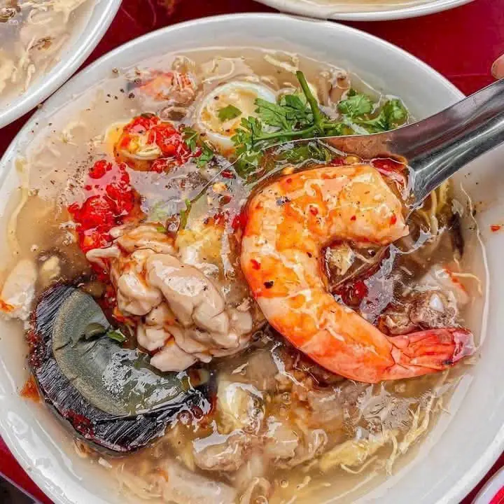 Hình ảnh súp cua trứng  nhiều cút +trà tắc
