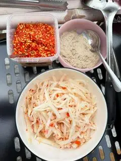 Hình ảnh trứng gà công nghiệp luộc (10 trứng)