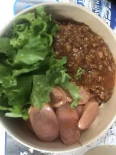 Hình ảnh mì ý sốt bò +xúc xích 