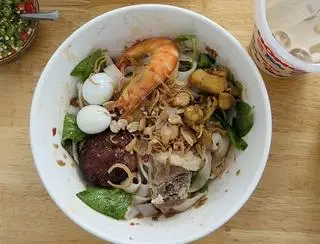 Hình ảnh Mì quảng trộn 