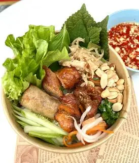 Hình ảnh Bún thập cẩm đặc biệt