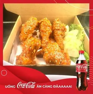 Hình ảnh Gà rán mix vị truyền thống 1 đùi, 1 cánh mặn ngọt ( tặng kèm 1 coca )