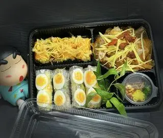 Hình ảnh Combo 3 - cuộn bơ - cuộn lòng đào - phơi sương