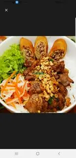 Hình ảnh Bún đầy đủ + soda đào