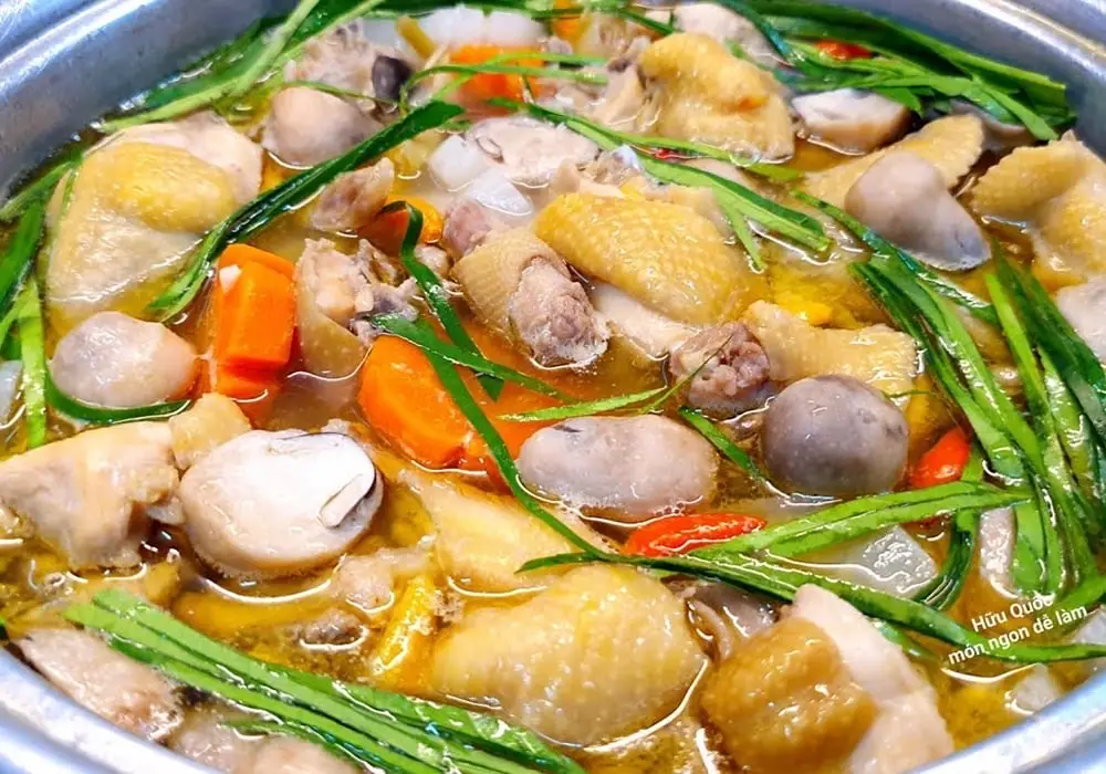 Hình ảnh Gà Thêm Thả Lẩu