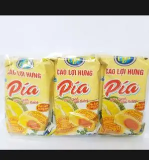 Hình ảnh banh pia dau xanh sau rieng trung muối 1bich 4cai