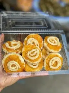 Hình ảnh Bánh khéo ngân khóm ( hộp 10c )