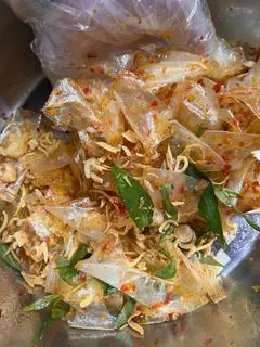 Hình ảnh mỳ indo+ btr trộn+ trà trái cây tặng 1 ly trà tắc