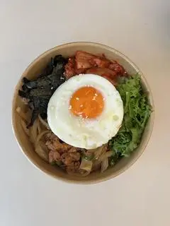 Hình ảnh cơm thịt heo xào cay