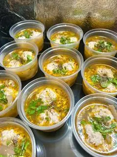 Hình ảnh bánh mì xíu mại đà lạt