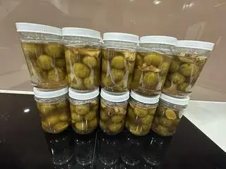 Hình ảnh Sấu ngâm đường phèn 500g