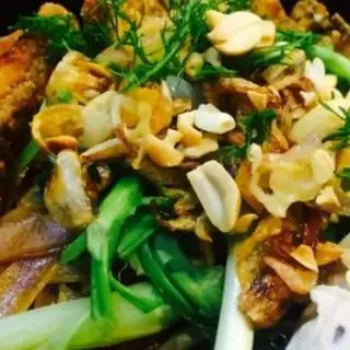 Hình ảnh Bánh Đa Trộn CÁ