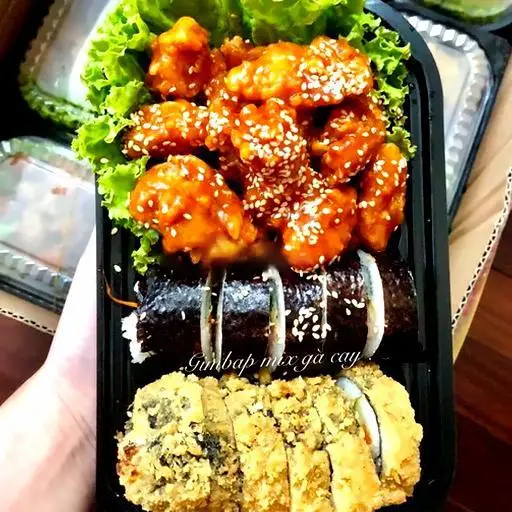 Hình ảnh Set gimbap mix gà cay ngọt
