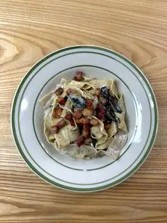 Hình ảnh Fettucine creamy truffle ( mì dẹp sốt kem nấm truffle )