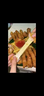 Hình ảnh 1 nem phô mai 